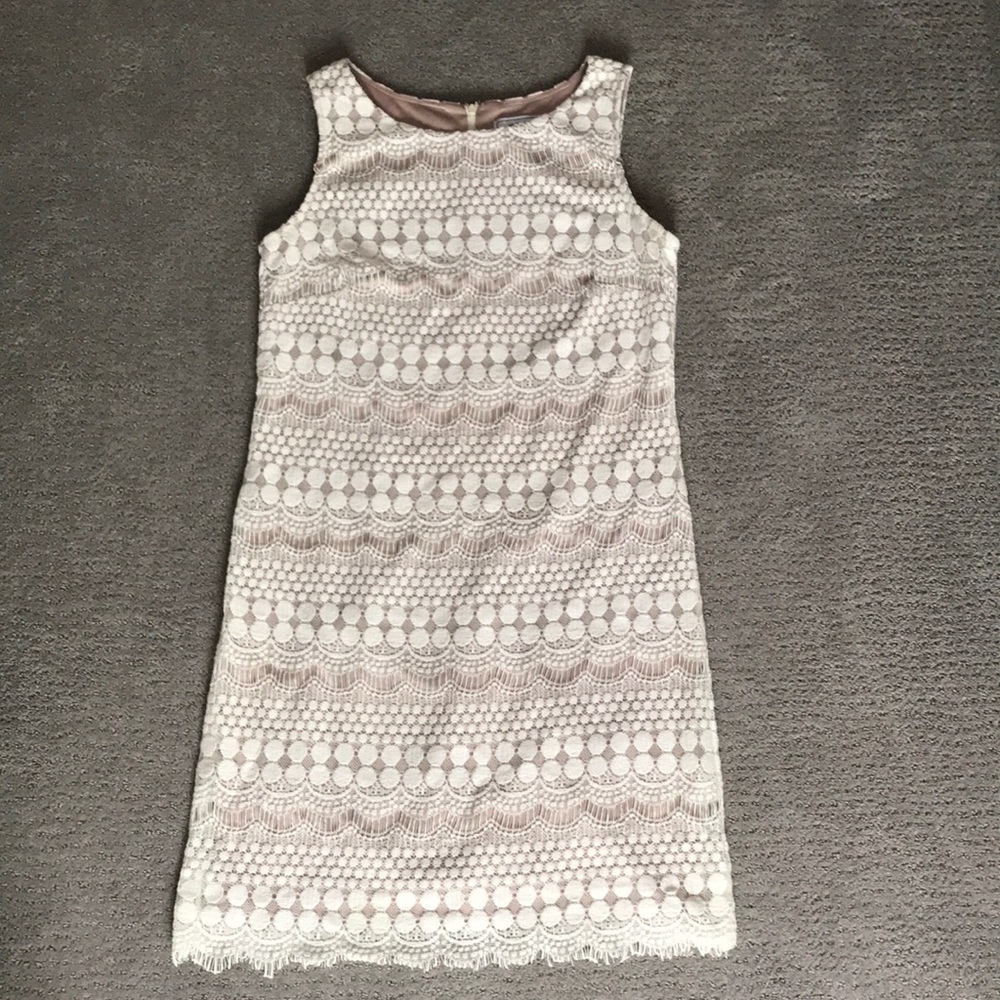 Jessica Howard, size 12, White & Tan lace dress